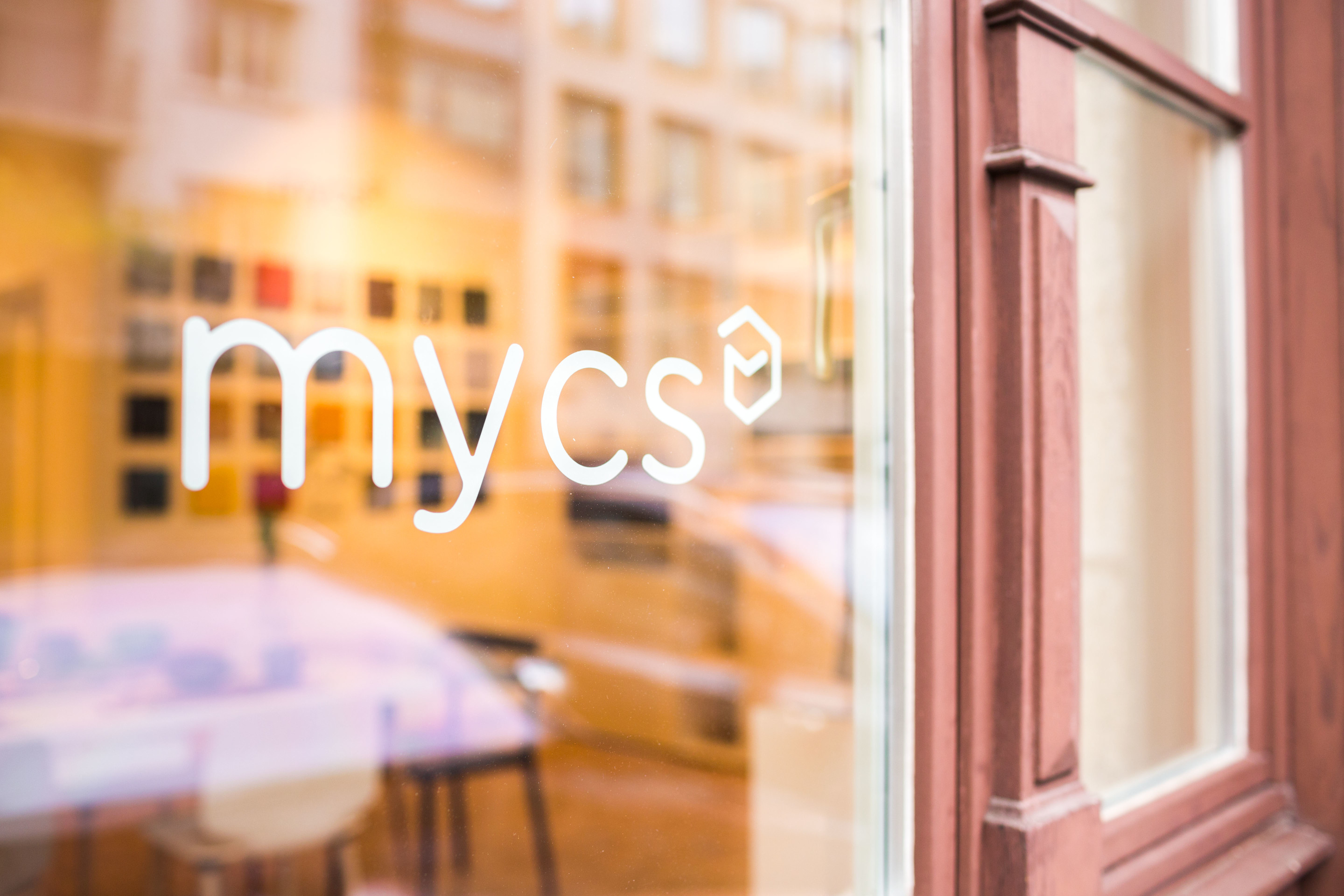 Esstische Online Gestalten Tische Bei Mycs Mycs Schweiz